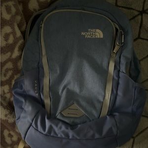 North face backpack good condition slightly used